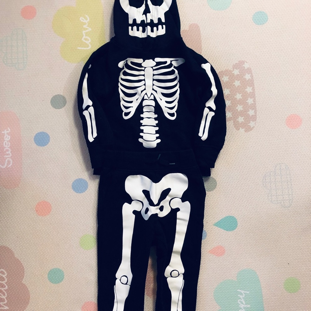 H&M Boy skeleton Hoodie Set